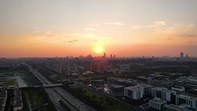 4k航拍南京城市日落风景视频的预览图